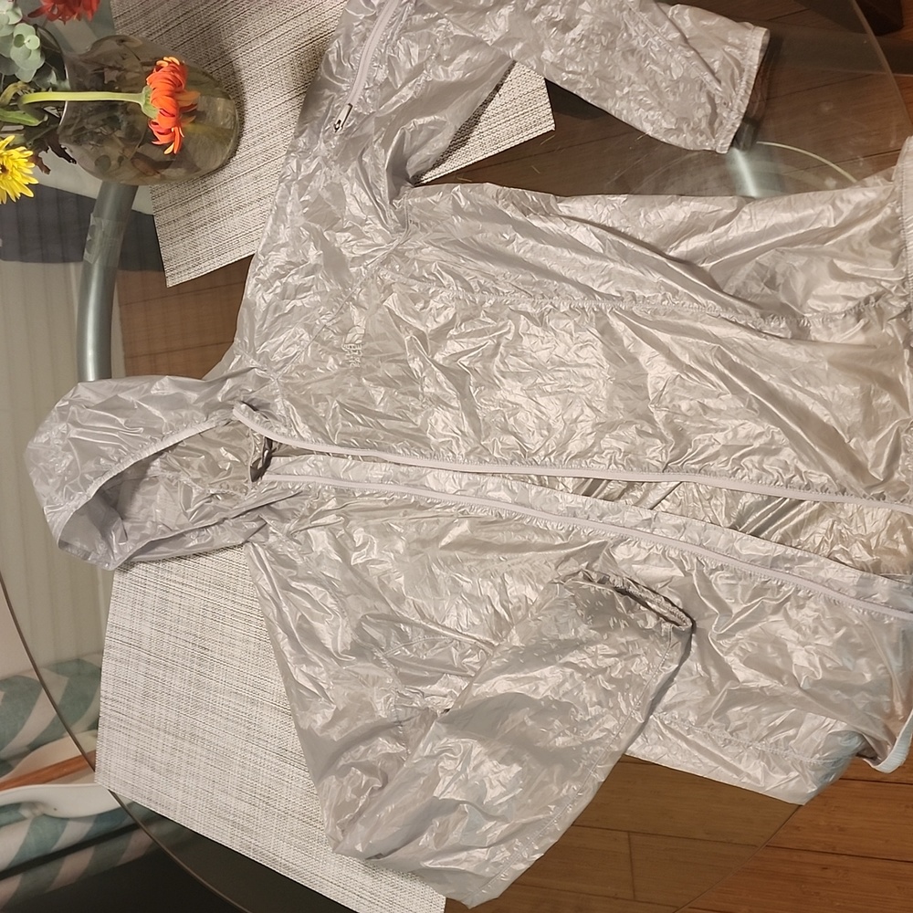 Northface Runner's zip-up lightweight jacket